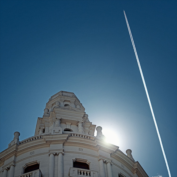 'El avión que raya el cielo' | 3/3 | 2018.
